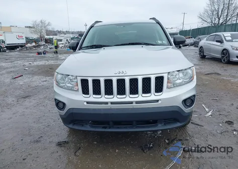2011 Jeep Compass z USA, uszkodzony, nr VIN 1J4NF1FBXBD197381